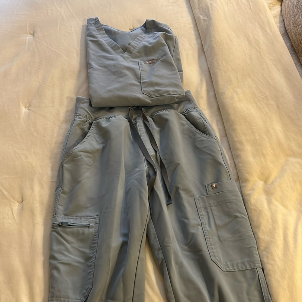 Figs Dusty Blue Scrub Set